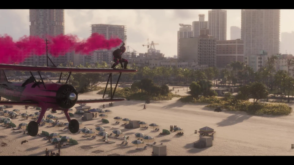 Schriftzug auf der Seite eines rosa Flugzeugs im GTA-6-Launch-Trailer
