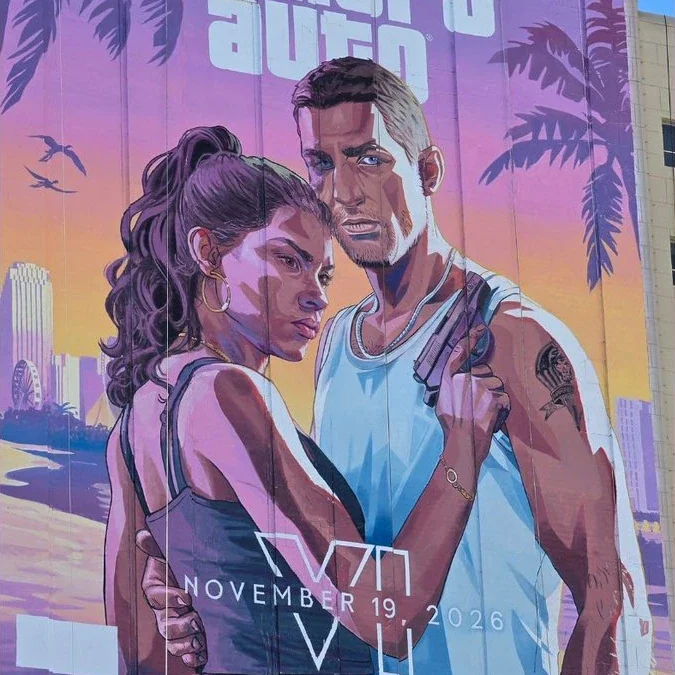建物の壁に描かれた、ルシア、ジェイソン、発売日を含むGTA VIの壁画