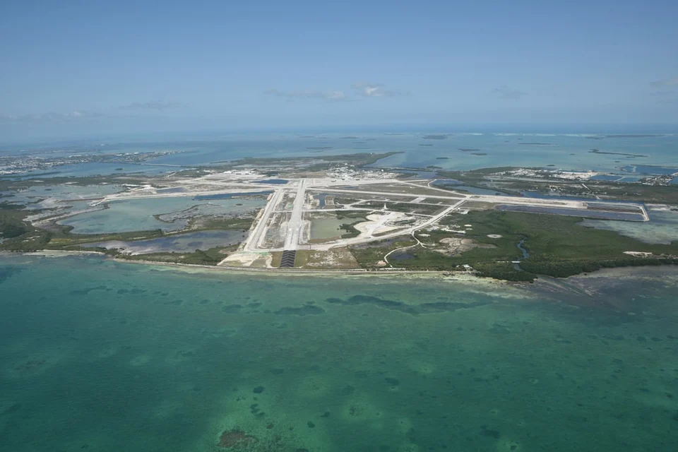 2016年に上空から撮影された実在のボカ・チカのNAS Key West